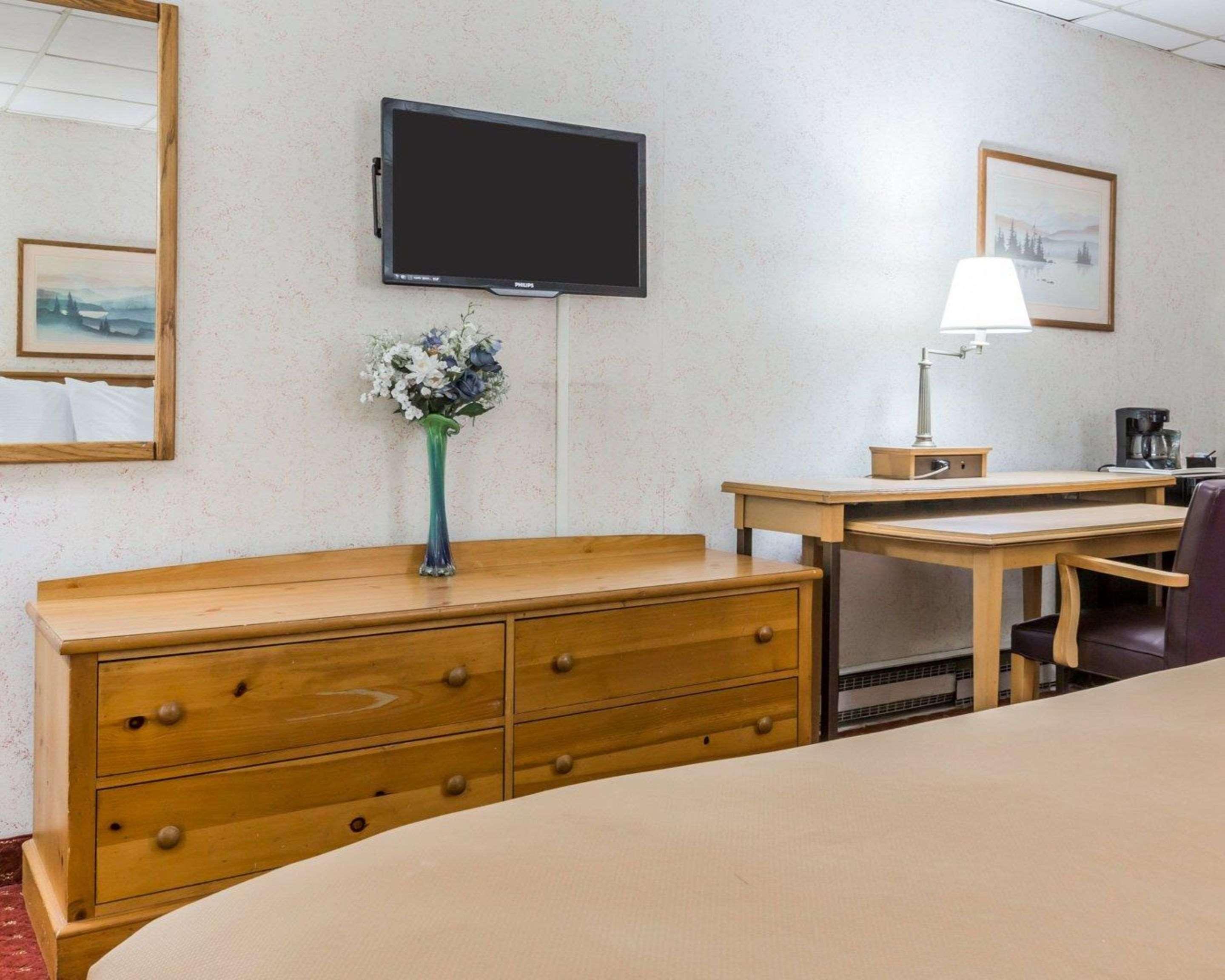 Econo Lodge Stewart International Airport New Windsor Extérieur photo