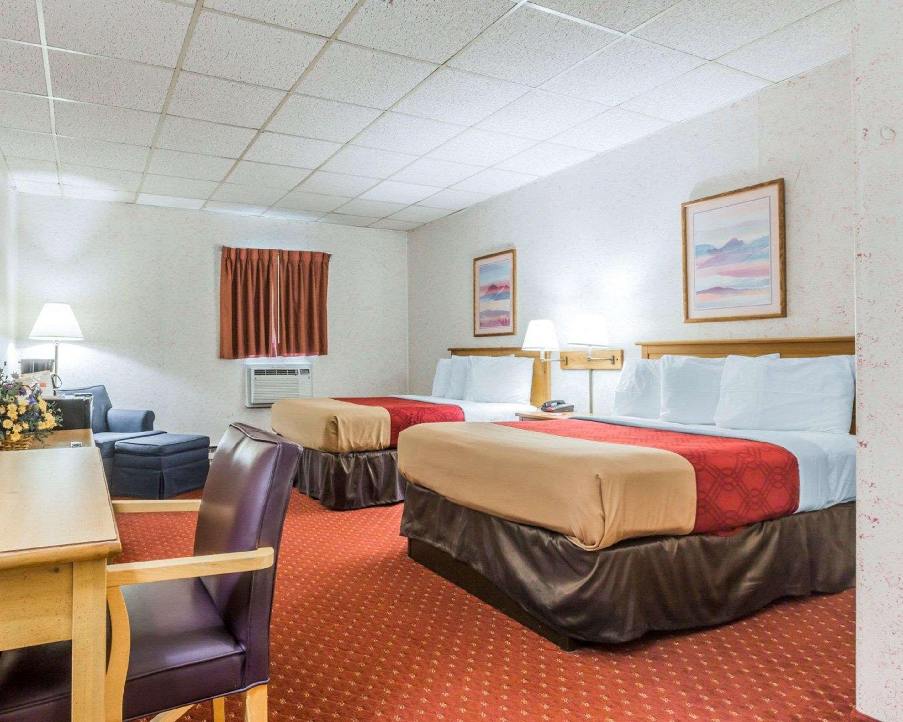 Econo Lodge Stewart International Airport New Windsor Extérieur photo