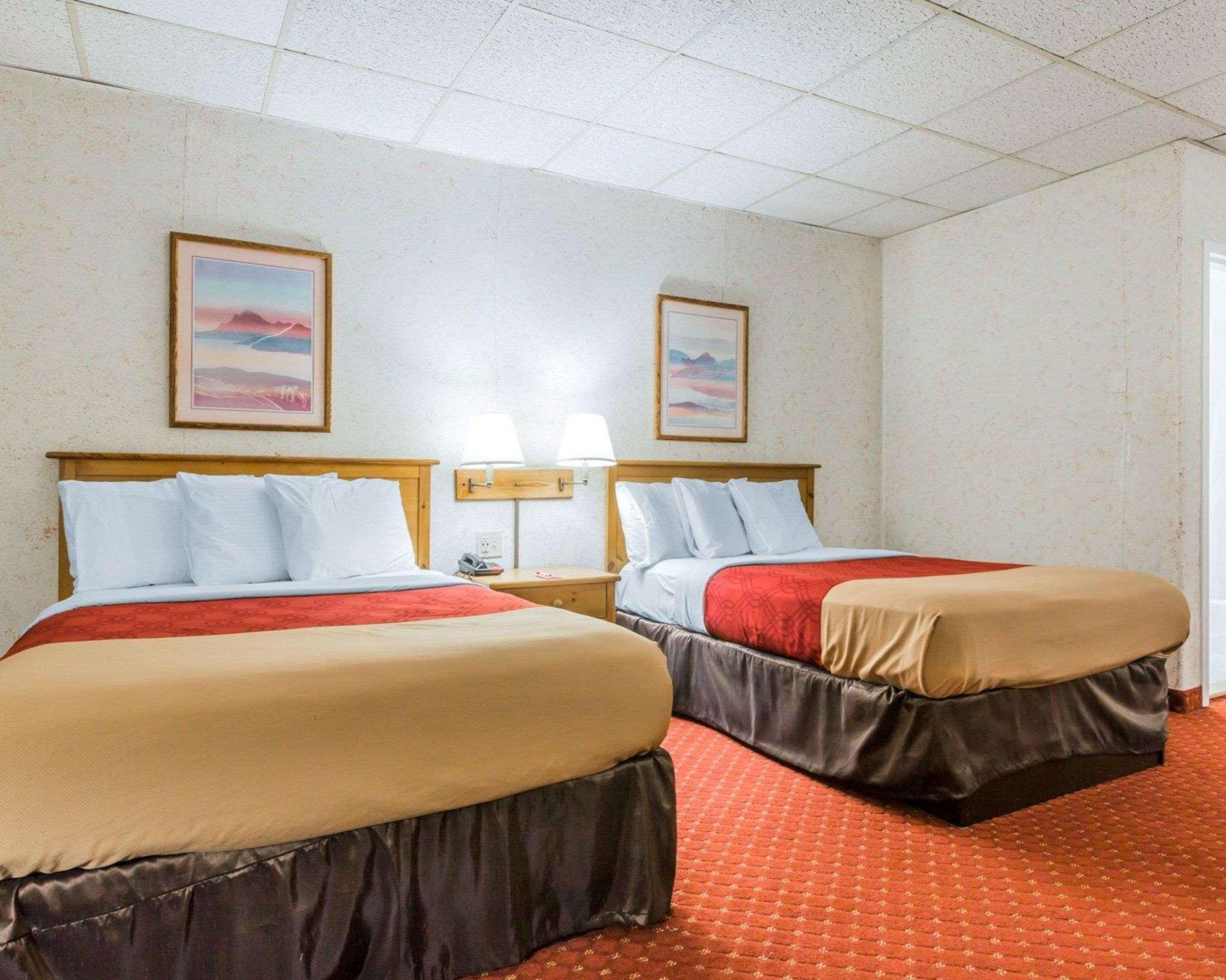 Econo Lodge Stewart International Airport New Windsor Extérieur photo