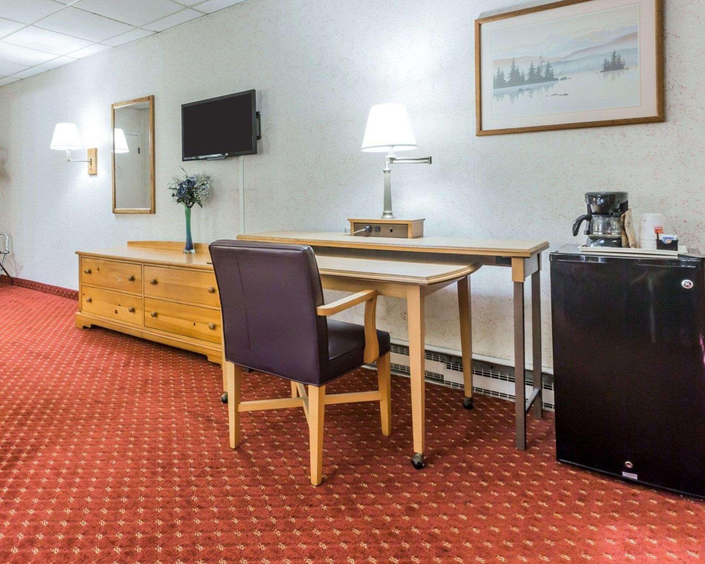 Econo Lodge Stewart International Airport New Windsor Extérieur photo