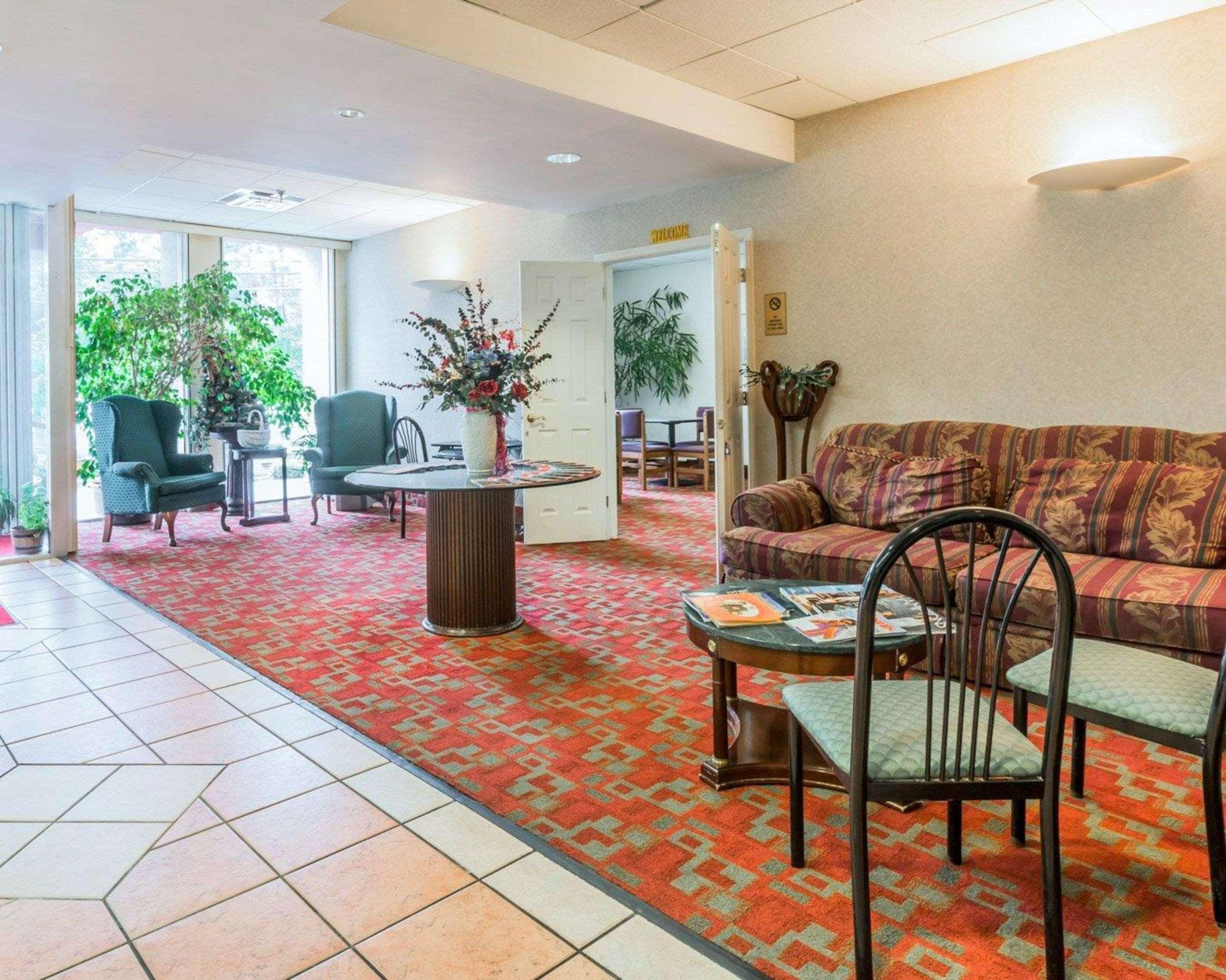 Econo Lodge Stewart International Airport New Windsor Extérieur photo